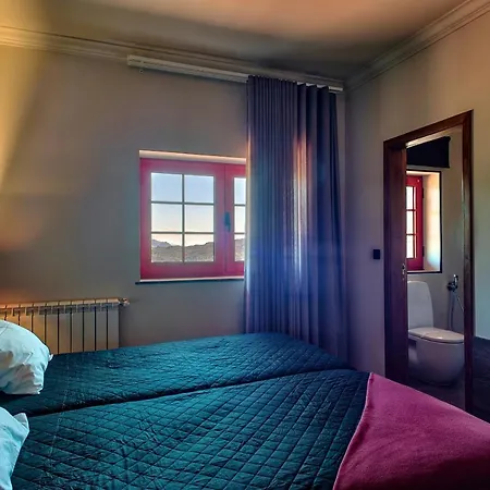 Bed & Breakfast Local - Miradouro Do Castelo 3*