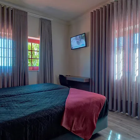 Local - Miradouro Do Castelo Castro Laboreiro